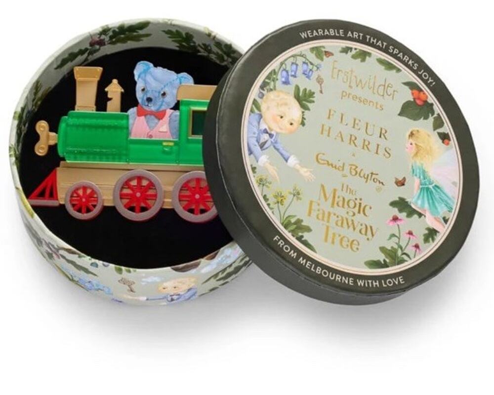 BNIB Erstwilder Fleur Harris Bear Station brooch Magic Faraway Tree Enid Blyton